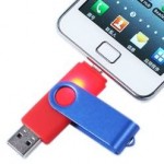 Android-Cell-Phone-Table-USB-Drives